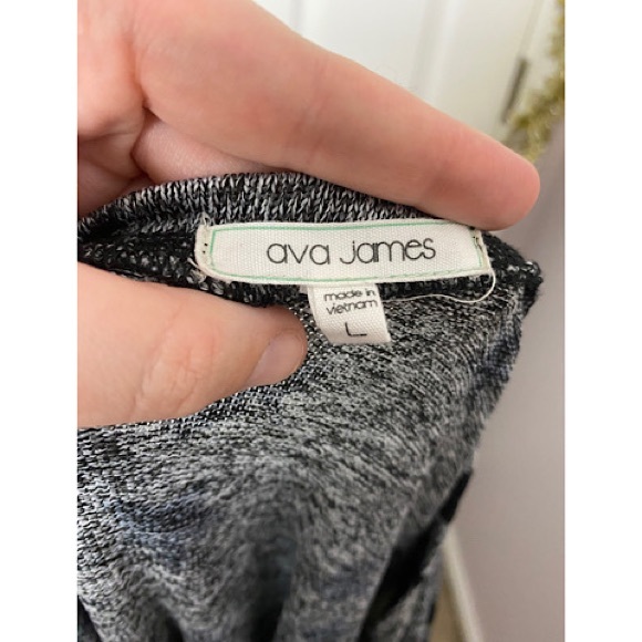 Ava James Pull Over Sweater - Picture 8 of 8